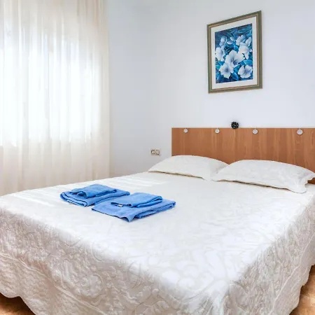 Capricho By Interhome