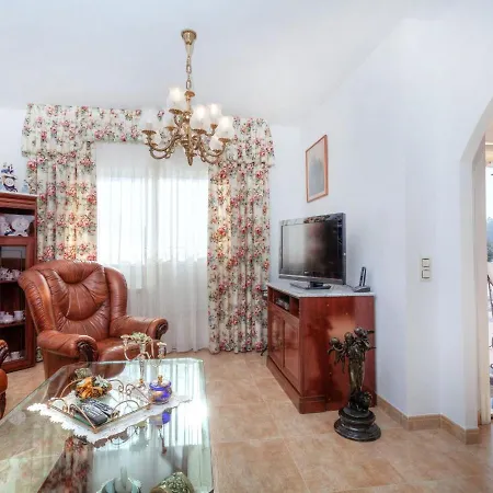 Capricho By Interhome